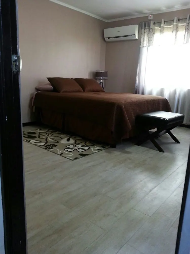 New Kingston Ca Guest Apartment VI