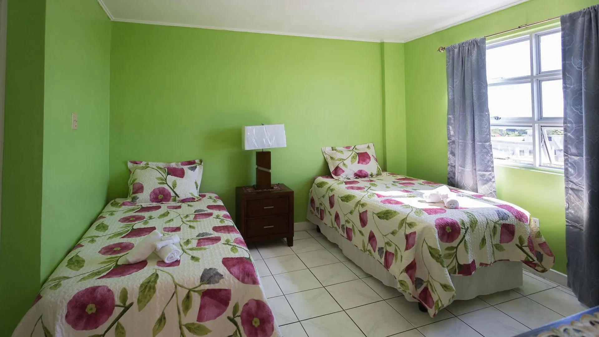 New Kingston Ca Guest Apartment VI